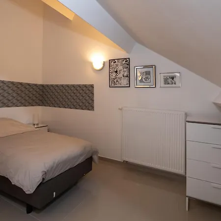 Le Triporteur Gite Comines-Warneton Room photo